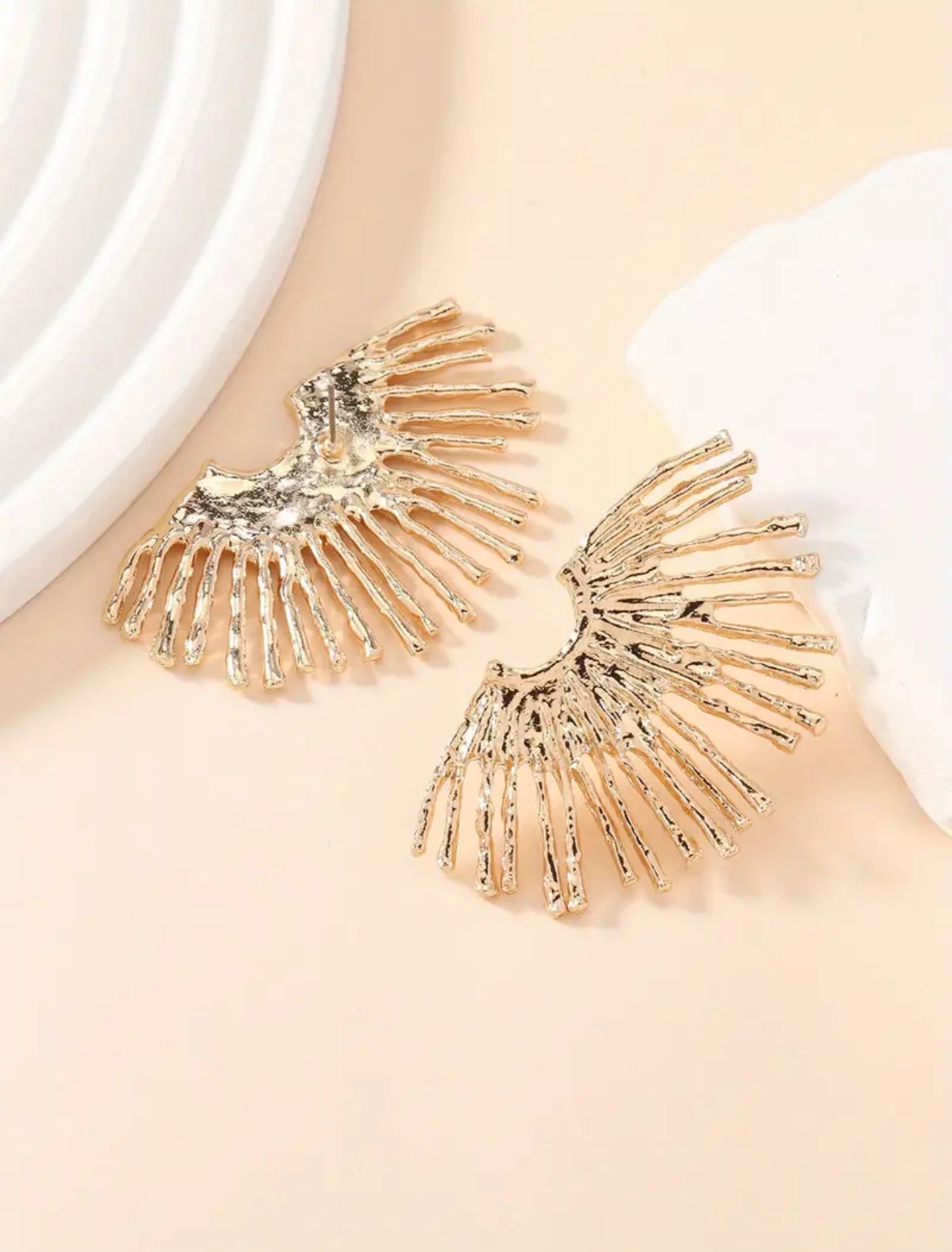 Retro Golden Semi Sunflower Earrings