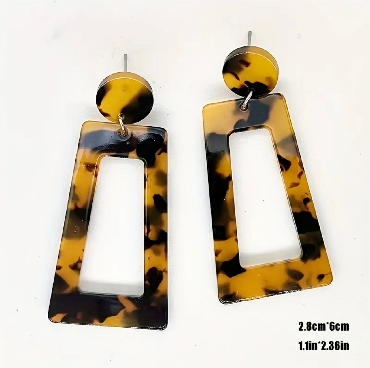 Geometric Ladder Shape Acrylic Earring