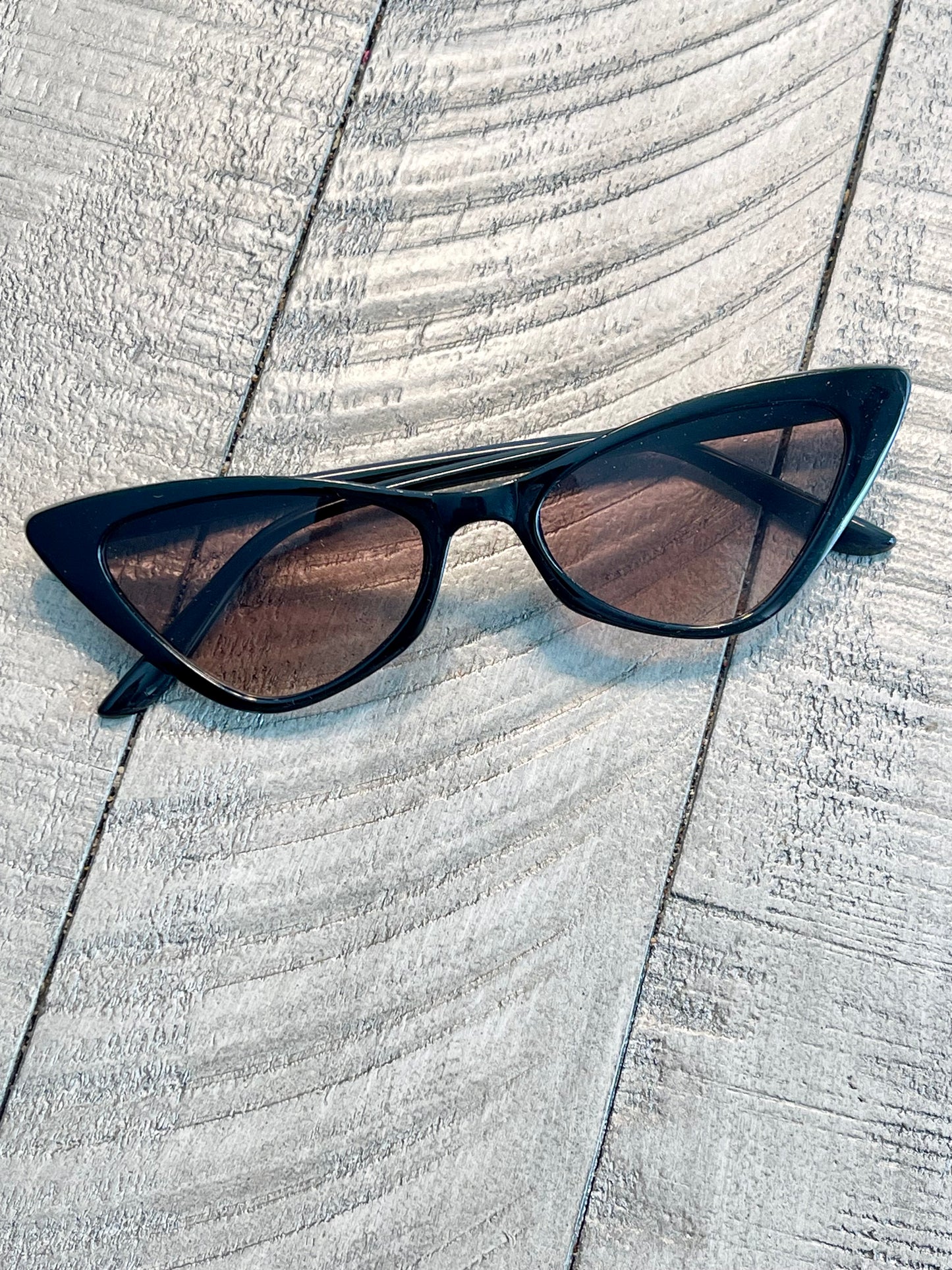 Boho Cat Eye Rounded Edge Sunglasses