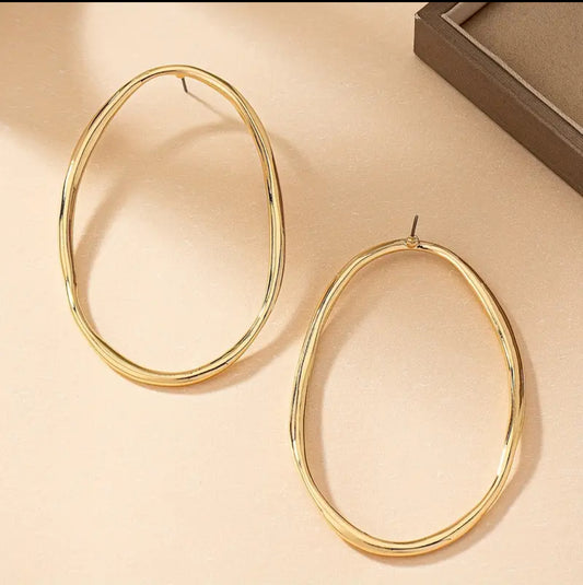 Exaggerated Hollow Round Dangle Earrings