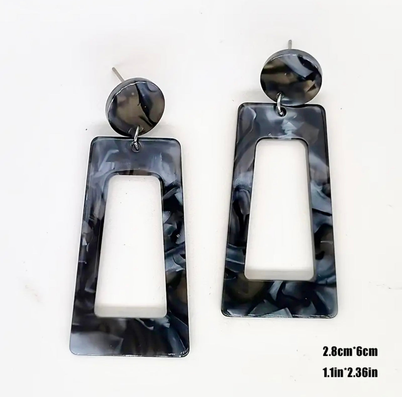 Geometric Ladder Shape Acrylic Earring